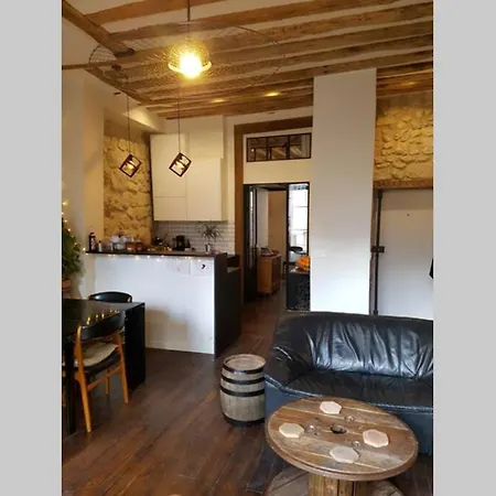 Luxe Appartement In Paris شقة *